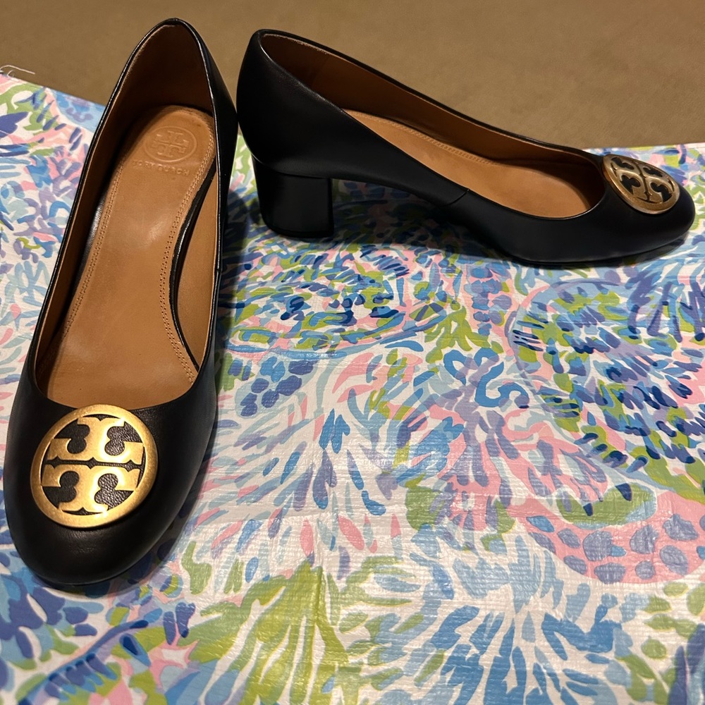 Tory Burch Chelsea Block-Heel Pumps